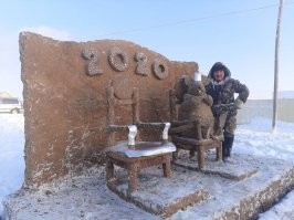 В Якутии сена нет, зато говна...