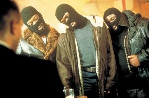 напомнило фильмы Гая Риччи