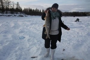 Что за млядский двор?Вот рыбачки.