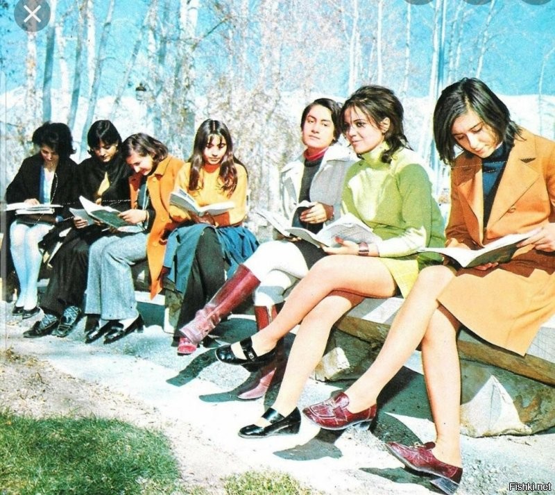 Это Кабул (Афганистан ) до исламской революции в 1970х.