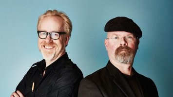 Штоб мне портрет Адам Сэвидж рисовал))))