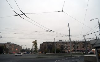 Дроны-курьеры а наших городах? Ну-ну. Я даже представил как они висят на проводах гирляндами =)))