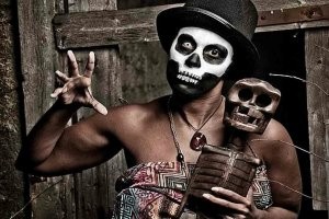 В США - 14% негров, а ведут себя так, будто их 90%...
Пусть придумывают свои сказки/истории и там будут одни негры. 
Вот только если негры начинают придумывать сказки, то у них или вуду получается или один каннибализм.