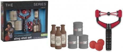 Стреляет, просто специальными снарядами.