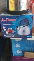 - обычный ЧАЙНИК СО СВИСТКОМ, почему-то сразу понял