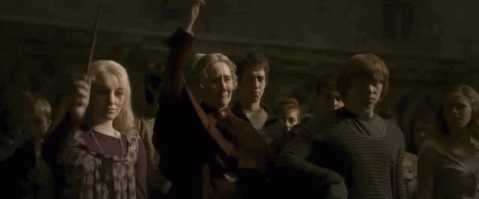 Явление световых столбов очаровало жителей Тюмени прошедшей ночью