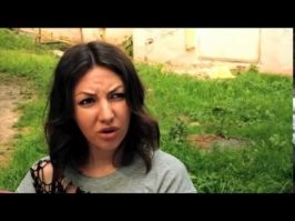 "Я нажала на тормоза обеими ногами" (с)