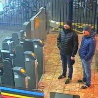 Два туриста-гопника нынешние технологии)))