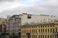 ЗдОрово, Бродяга, просто здОрово! Огромное спасибо. Как всегда много узнаваемых мест. А на этот балкончик тоже не раз обращал внимание, когда мимо ехал.