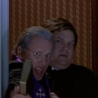 чё ж так к(г)омиков крашенных много... итак бабодемонов хватает..