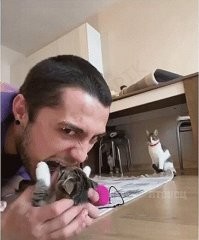 но предупредительный "мяв" был