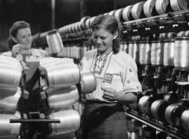 Какой то у текста привкус гебельсоновщины. Кто смотрел вольхешау, наверное, будет знакомо...