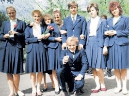 Вот форма старшеклассников.