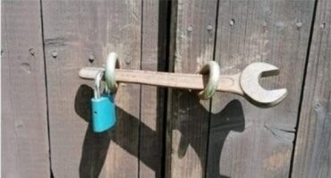 Как-то этим "приспособлением" запарили уже, раз восемнадцатый на Фишках!