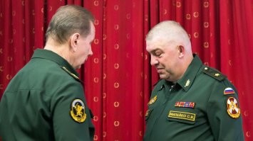 У генеральской ряхи - генеральский аппетит.