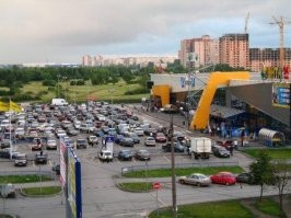 Что интересно, но за эти годы не застроили и там появилась только Лента и медцентр на Дунайском. Метро не в счёт, там станция подземная.