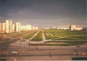 Что интересно, но за эти годы не застроили и там появилась только Лента и медцентр на Дунайском. Метро не в счёт, там станция подземная.