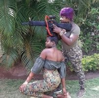 Кадр из фильма, снятого по новым голливудским стандартам.. )