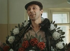 Чиновница из Минкульта получила новогодний "подарок" в виде похоронного венка