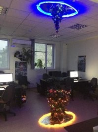 Это по игре Portal вообще то