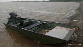 плоскодонка