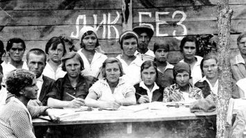 Если выживем, придется начинать все заново.