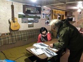 Прикольно)
А гитарой тюленей и котиков били?))