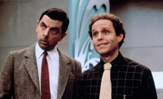 Скульптуре «Рабочий» на башне гостиницы «Пекин» в Москве вернули исторический облик