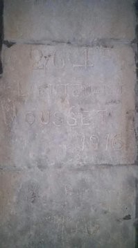 1916, да и авто не времен 2 мировой. какая в буй коришневая чюма? коричневая жижа в головах таких авторов.