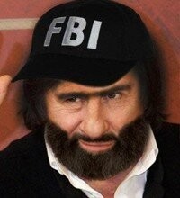 Ара здэс дэти маленкие, почему порнографию викладываетэ.