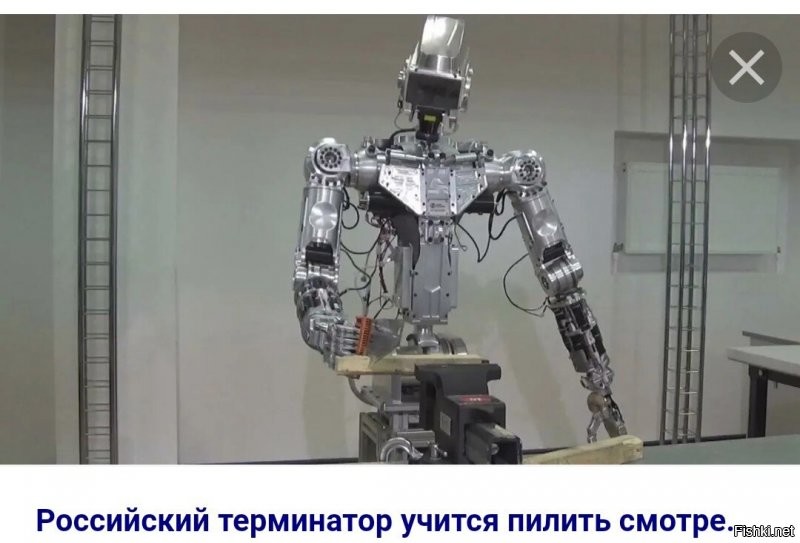 Новые сотрудники МФЦ - очень уставшие роботы