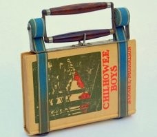 16 случаев, когда люди нашли странные вещи, а пользователи сети объяснили их значение