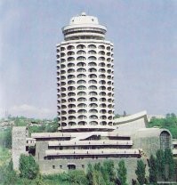 Фотографии невероятных зданий времён СССР