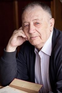 Знаменитые люди покинувшие наш мир в 2020-м году