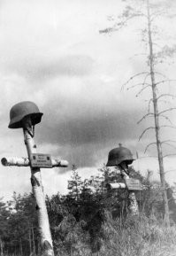 вот правильные кресты для фашистов