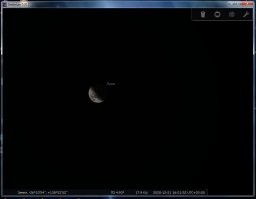 <<Но фаза Луны не совпадает.>>(C) 
Вот реальная фаза.