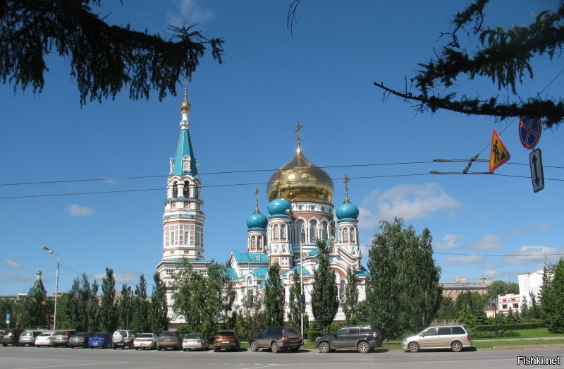 Омск. Тоже летом.
Фото мои.