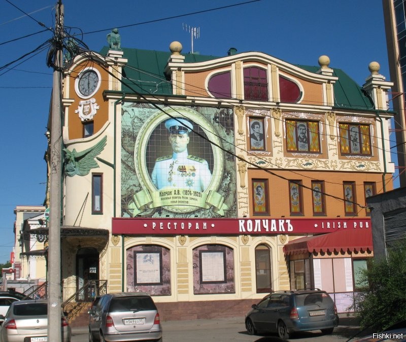 Омск. Тоже летом.
Фото мои.