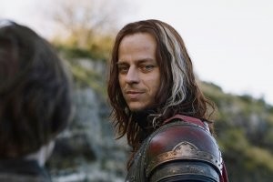 Японская компания скупает лица