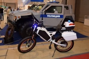 Так году в 14-ом и у нас был проект электровелосипеда :) Точнее рамы - Гранъ называлась. 
И для полиции, и для армии. Это конечно просто фантазия на тему от энтузиастов малого бизнеса, но тут то вообще один 3д ролик. 

Кстати что то тема с электровелосипедами поутихла, все таки массовое китайское производство не победить малосерийкой