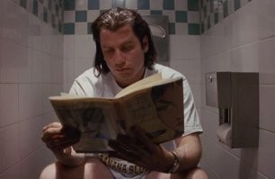 Ходят герои в туалет, ходят. И не только в комедиях. Их там даже иногда убивают.