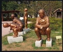 в корее пооригинальнее будут