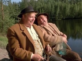 В Санкт-Петербурге карета с лошадьми попала в аварию на дороге