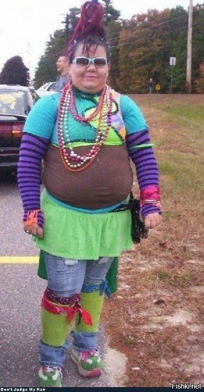 это еще не самый "шик", на подиумах в жизни и у нас, в РФ бывает и покруче