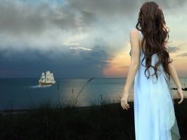 При полном параде: британка каждую среду выносила мусор в новом платье