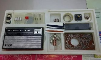 я бы и сейчас не отказался от наборчика, прям слюни текут. жаль эфир ныне пуст как... как хрен знает что.