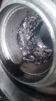 А вот то, какие серийные машины лепит завод.
Хоть тыщу раз выиграйте Дакар, там серийного в машине ничего нет.
Покупатель голосует рублем за качество.
им и надо заниматься
.