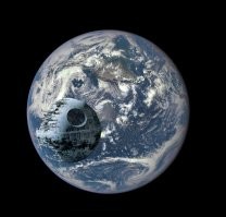 Три реальные космические фотографии, в которые трудно поверить