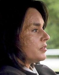 Фильм Шакал, майор полиции Козлова. Очень жесткая полицайка.