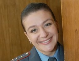 5 самых горячих киношных женщин-копов